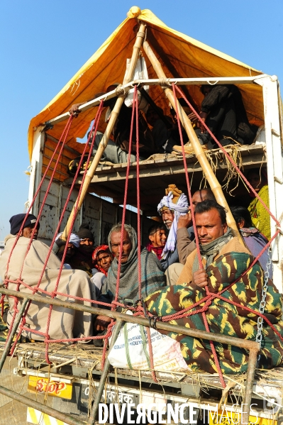 Kumbh Mela Hindu pilgrimage Ritual and worship 2013. Kumbh Mela hindou pèlerinage rituel et de culte 2013.