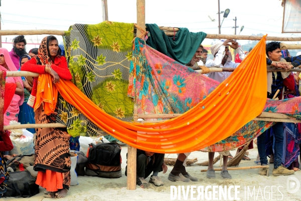 Kumbh Mela Hindu pilgrimage Ritual and worship 2013. Kumbh Mela hindou pèlerinage rituel et de culte 2013.