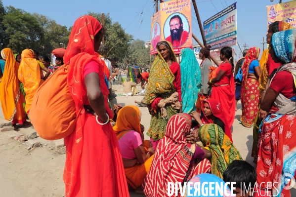 Kumbh Mela Hindu pilgrimage Ritual and worship 2013. Kumbh Mela hindou pèlerinage rituel et de culte 2013.