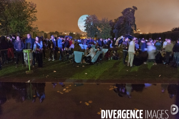 Nuits Blanches, Parc André Citroën : Jeff Mills, anime une grande discothèque à ciel ouvert ; « Together is better »