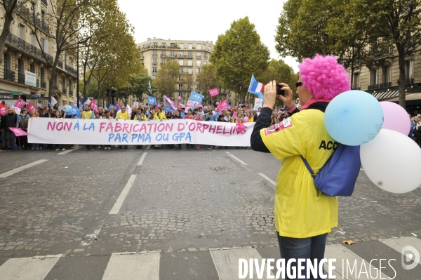 Manif pour tous. Event for all.