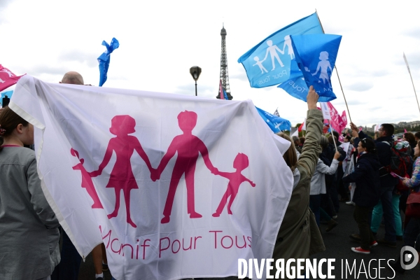 La Manif pour tous. The Demonstration For All.