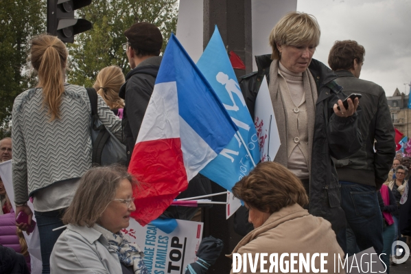 Paris :  la manif pour tous  du dimanche 5 octobre 2014