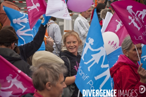 Paris :  la manif pour tous  du dimanche 5 octobre 2014