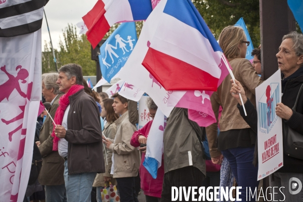 Paris :  la manif pour tous  du dimanche 5 octobre 2014