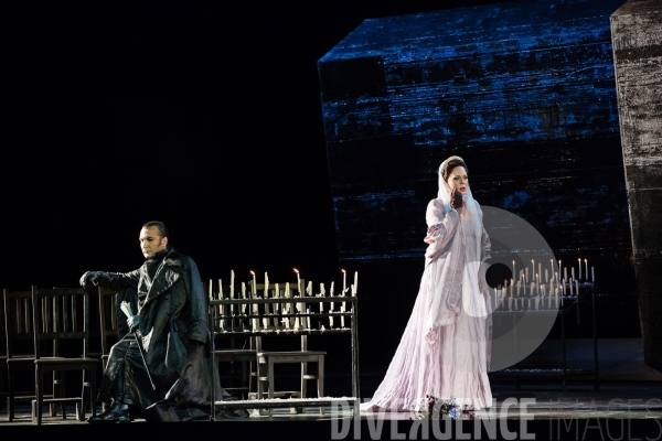 Tosca / Giacomo Puccini - Pierre Audi
