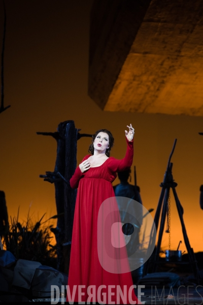 Tosca / Giacomo Puccini - Pierre Audi
