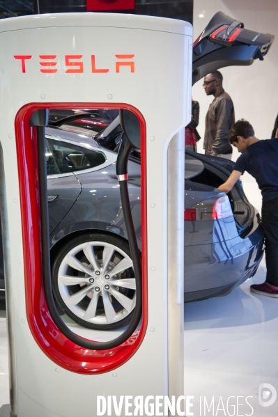 Mondial de l Auto 2014, véhicules électriques, hybrides et nouvelles technologies