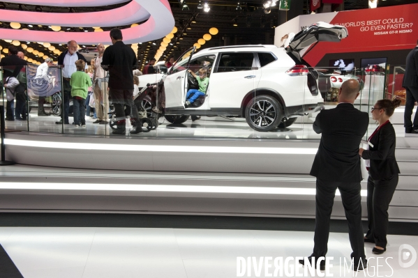 Mondial de l Auto 2014, véhicules électriques, hybrides et nouvelles technologies