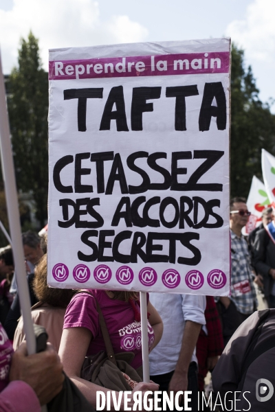 Manifestation contre le TAFTA.