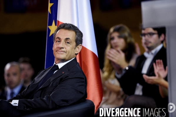 Réunion publique de Nicolas Sarkozy à Saint-Cyr-sur-Loire