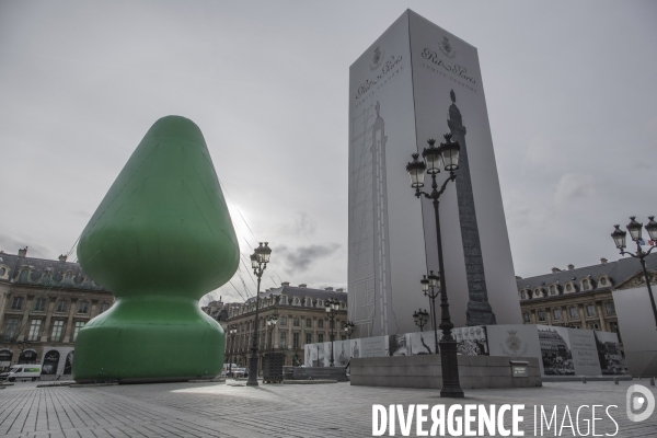 Sapin de Noel ou Sex-toy de Paul Mc Carthy