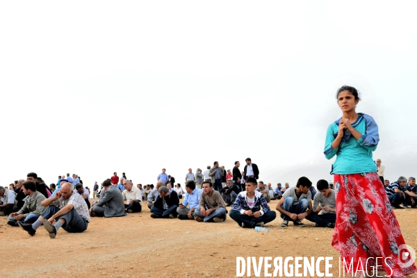 Combat in Kobani, Turkey-Syria Border. Combat dans Kobané, Frontaliers entre Syrie et Turquie.