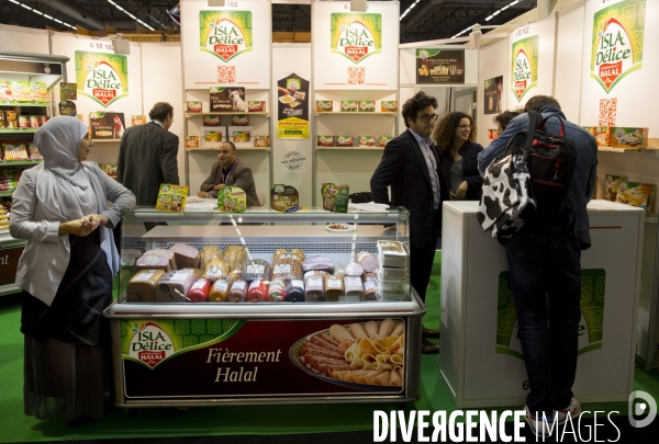 Le SIAL, salon de l Industrie Agroalimentaire, réunit 6 300 exposants de 105 pays à Villepinte pour le meilleur et pour le pire.