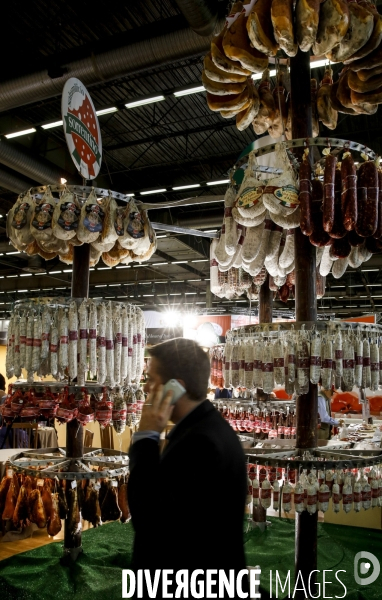 Le SIAL, salon de l Industrie Agroalimentaire, réunit 6 300 exposants de 105 pays à Villepinte pour le meilleur et pour le pire.