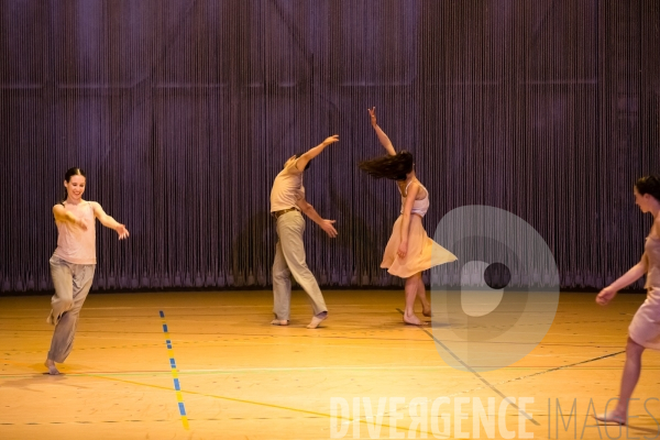 Rain / Anne Teresa De Keersmaeker - Ballet de l Opéra de Paris