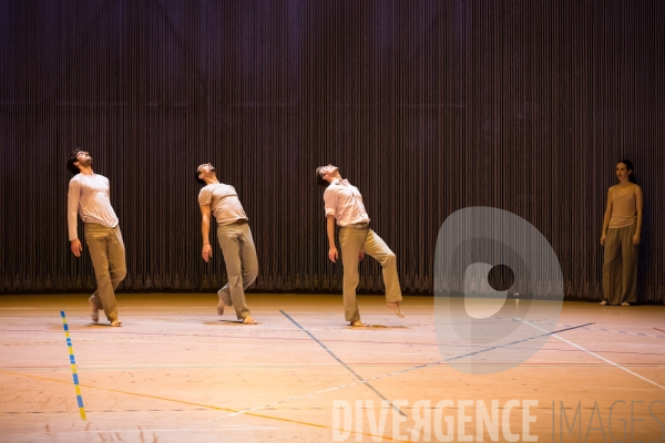 Rain / Anne Teresa De Keersmaeker - Ballet de l Opéra de Paris