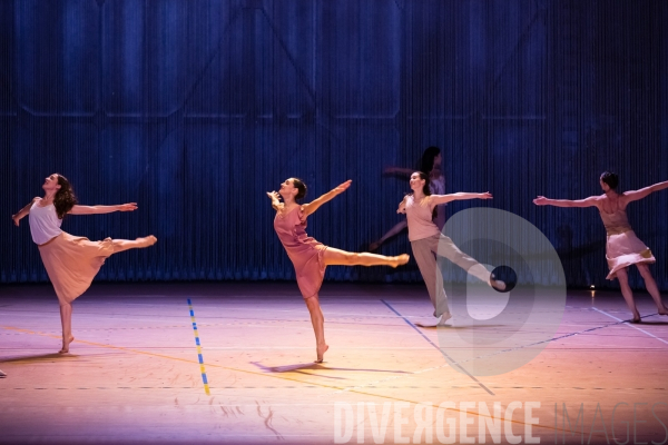 Rain / Anne Teresa De Keersmaeker - Ballet de l Opéra de Paris