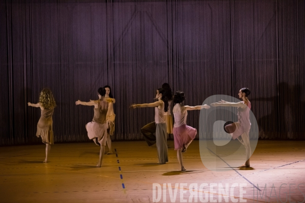 Rain / Anne Teresa De Keersmaeker - Ballet de l Opéra de Paris