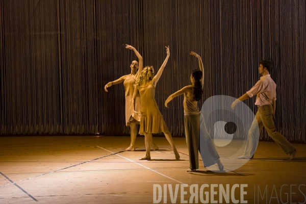 Rain / Anne Teresa De Keersmaeker - Ballet de l Opéra de Paris