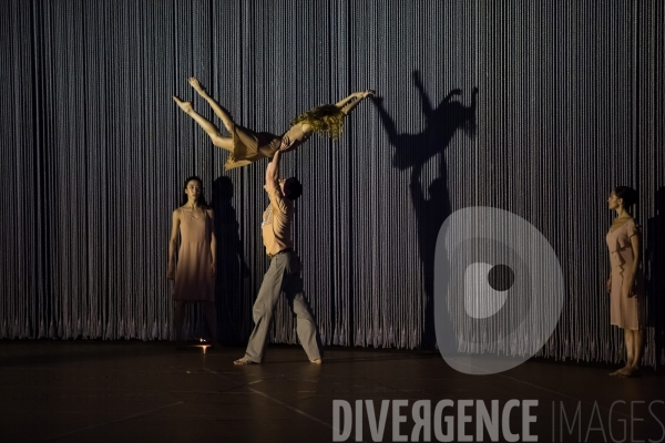 Rain / Anne Teresa De Keersmaeker - Ballet de l Opéra de Paris