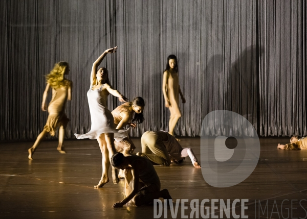 Rain / Anne Teresa De Keersmaeker - Ballet de l Opéra de Paris