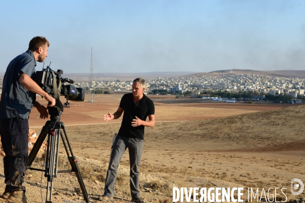 Members of the media the foreign and local press covering Battle for Kobani, Les membres des médias de la presse étrangère et locale couvrant bataille pour Kobani,