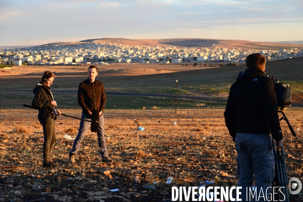 Members of the media the foreign and local press covering Battle for Kobani, Les membres des médias de la presse étrangère et locale couvrant bataille pour Kobani,