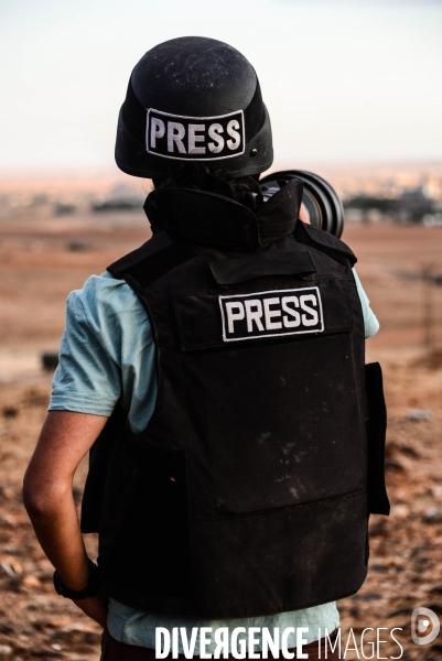 Members of the media the foreign and local press covering Battle for Kobani, Les membres des médias de la presse étrangère et locale couvrant bataille pour Kobani,