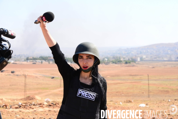 Members of the media the foreign and local press covering Battle for Kobani, Les membres des médias de la presse étrangère et locale couvrant bataille pour Kobani,