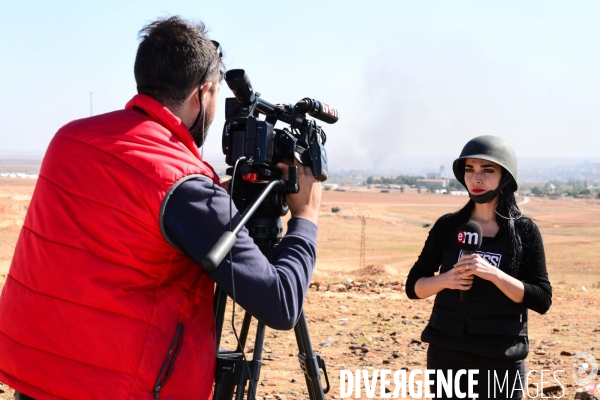 Members of the media the foreign and local press covering Battle for Kobani, Les membres des médias de la presse étrangère et locale couvrant bataille pour Kobani,