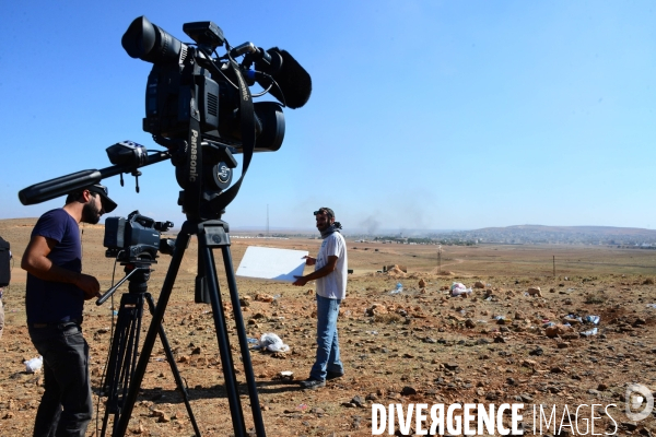 Members of the media the foreign and local press covering Battle for Kobani, Les membres des médias de la presse étrangère et locale couvrant bataille pour Kobani,