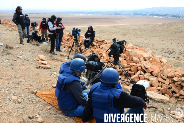 Members of the media the foreign and local press covering Battle for Kobani, Les membres des médias de la presse étrangère et locale couvrant bataille pour Kobani,