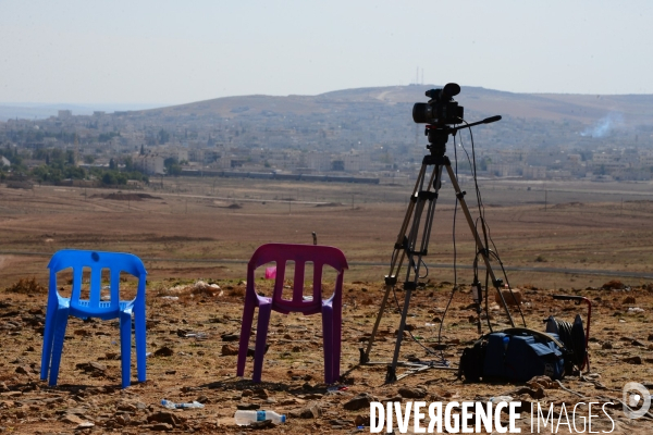 Members of the media the foreign and local press covering Battle for Kobani, Les membres des médias de la presse étrangère et locale couvrant bataille pour Kobani,