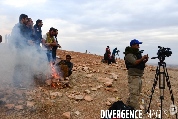 Members of the media the foreign and local press covering Battle for Kobani, Les membres des médias de la presse étrangère et locale couvrant bataille pour Kobani,