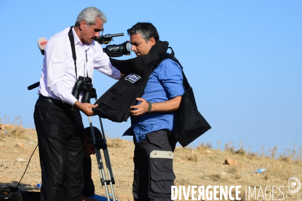 Members of the media the foreign and local press covering Battle for Kobani, Les membres des médias de la presse étrangère et locale couvrant bataille pour Kobani,