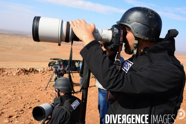 Members of the media the foreign and local press covering Battle for Kobani, Les membres des médias de la presse étrangère et locale couvrant bataille pour Kobani,