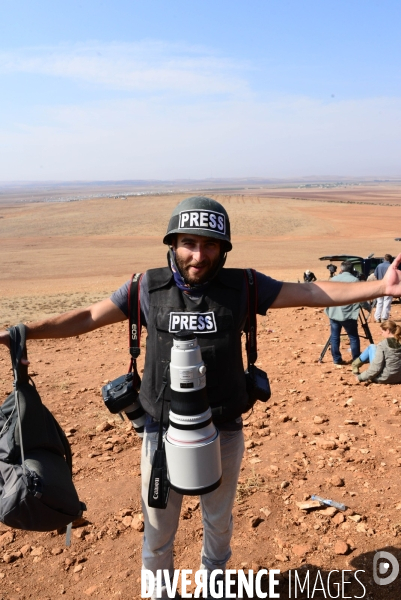 Members of the media the foreign and local press covering Battle for Kobani, Les membres des médias de la presse étrangère et locale couvrant bataille pour Kobani,