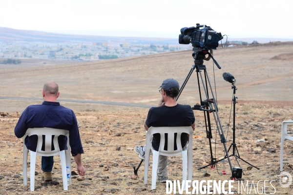 Members of the media the foreign and local press covering Battle for Kobani, Les membres des médias de la presse étrangère et locale couvrant bataille pour Kobani,