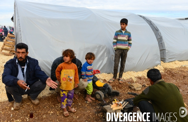 Syrian Kurdish refugees who fled Kobani,  Réfugiés kurdes syriens qui ont fui Kobané,