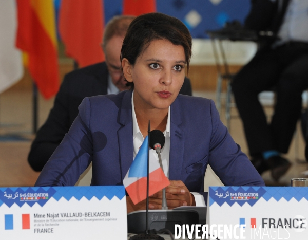 5+5 education a marseille