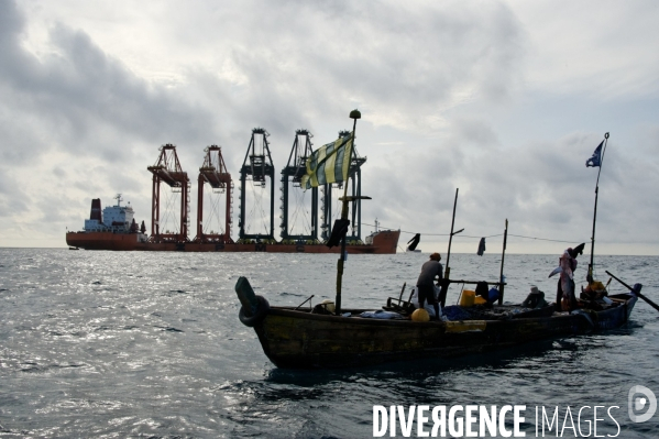 Made in TOGO : Livraison des grues ZPMC au Port Autonome de Lomé.