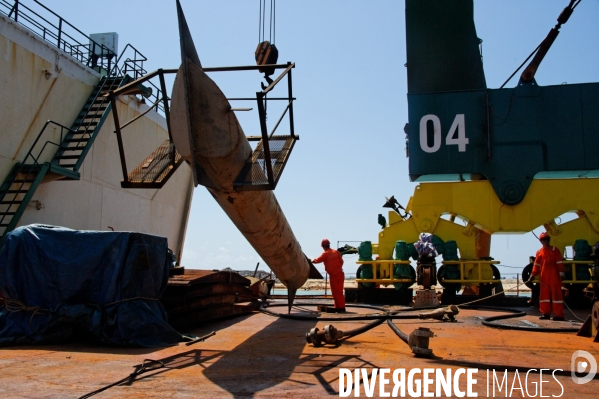 Made in TOGO : Livraison des grues ZPMC au Port Autonome de Lomé.