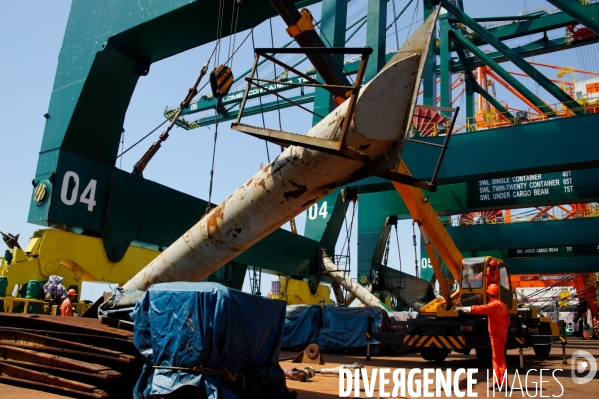Made in TOGO : Livraison des grues ZPMC au Port Autonome de Lomé.