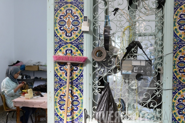 La Médina de Sfax : Commerce, cordonnier, architecture interieur maison