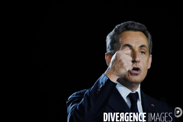 Réunion publique de Nicolas Sarkozy à Paris