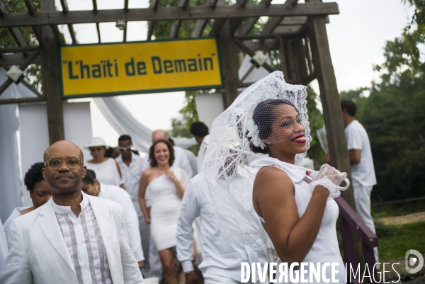 Diner en blanc en haiti.