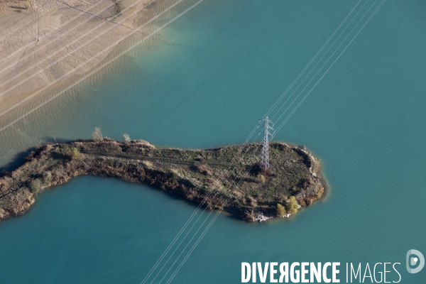 Vue aérienne de la vallée de la Durance
