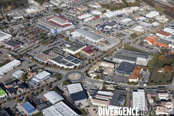 Vue aérienne de la vallée de la Durance