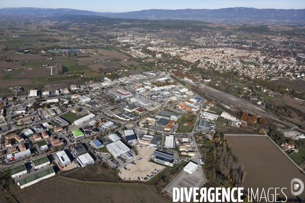 Vue aérienne de la vallée de la Durance